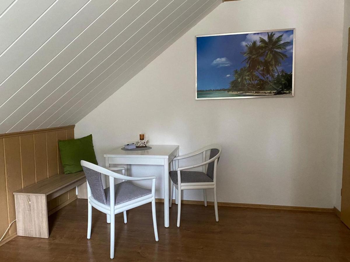 Cozy Apartment In Merlsheim With Garden Nieheim Buitenkant foto